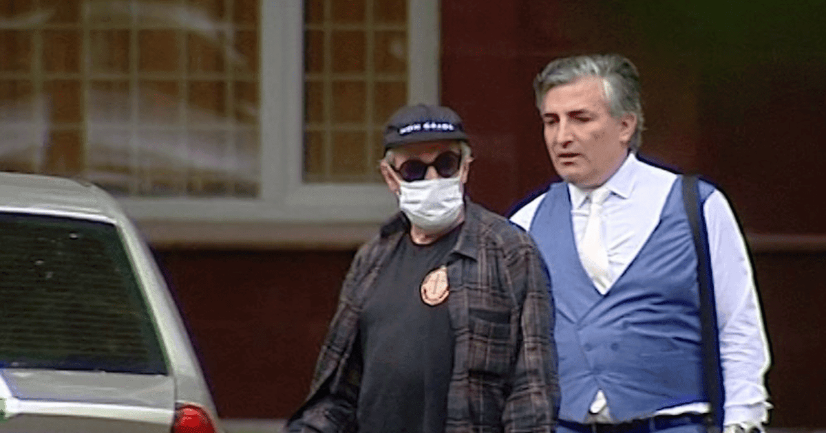 Почему Ефремов сел пьяным за руль: отвечает его адвокат Почему Ефремов сел пьяным за руль: отвечает его адвокат