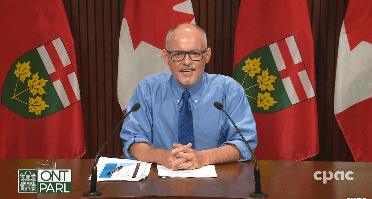 Ontario makes COVID-19 vaccination policies mandatory for high-risk Settings