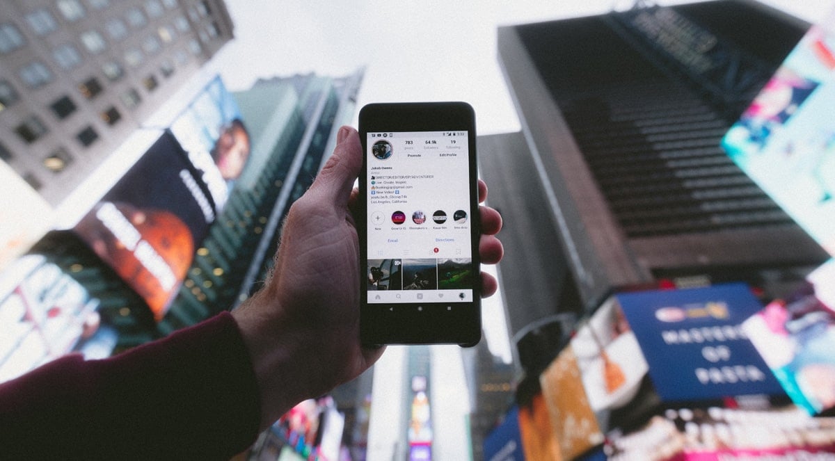 How to take a Screenshot on Instagram DMs Without Them Knowing