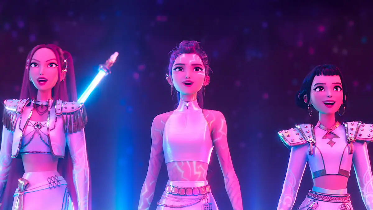 Mira, Rumi, and Zoey sing "What It Sounds Like"