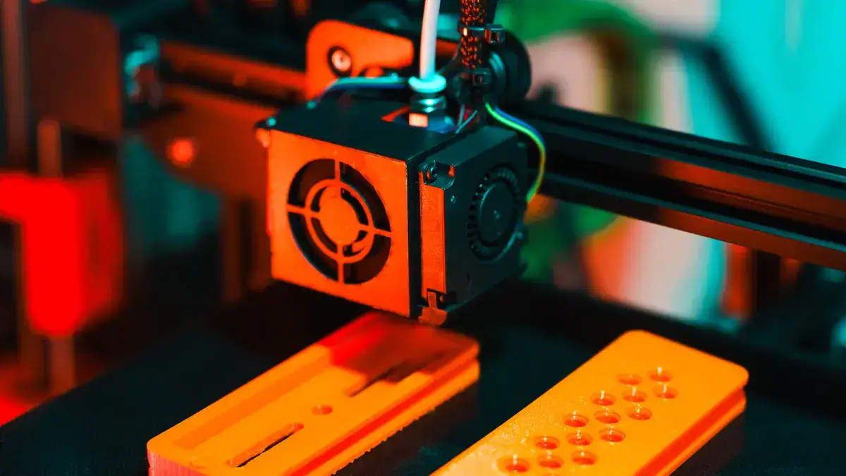 MAIN PLASTIC PROTOTYPE MANUFACTURING METHODS
