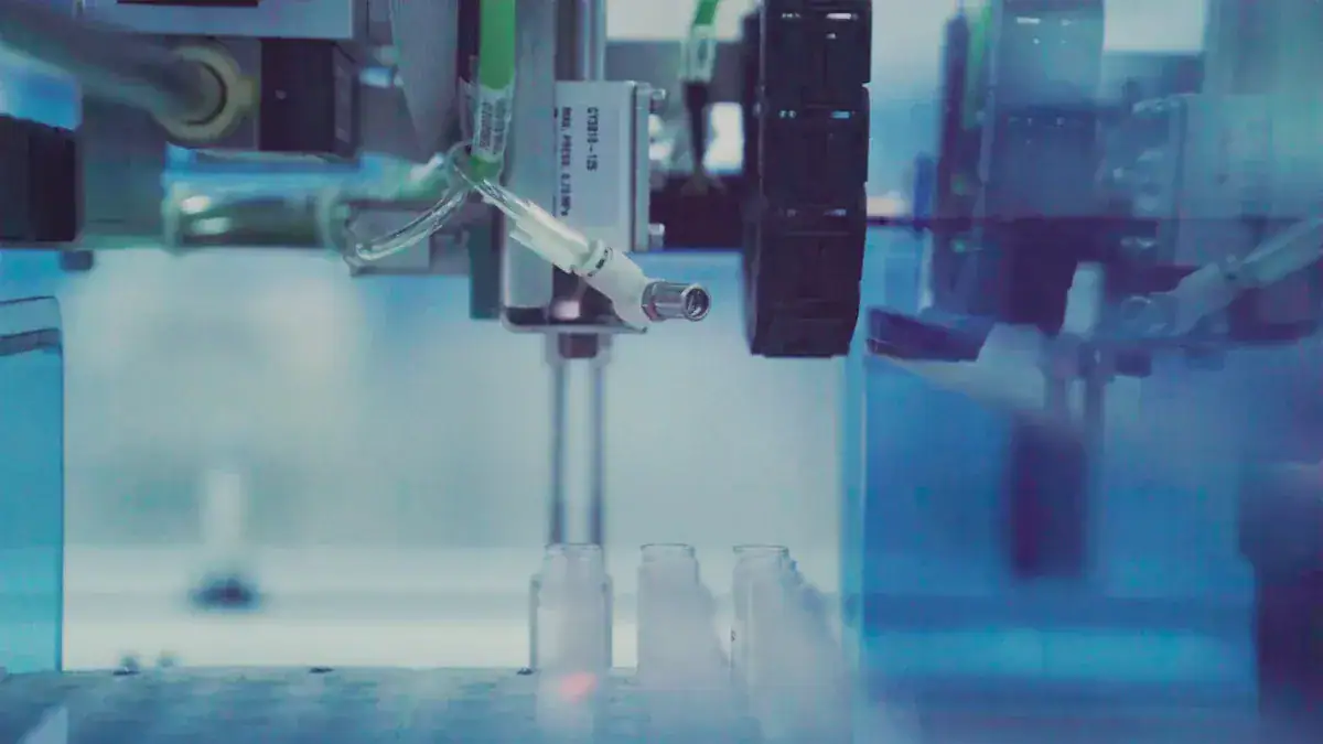 Medical plastic prototypes manufacturing guide: materials, ISO 13485 compliance, and rapid prototyping methods