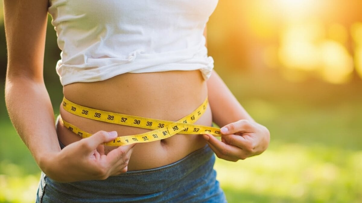 lose weight with yoga exercise work image 1 lose weight with yoga exercise work - illustration 1