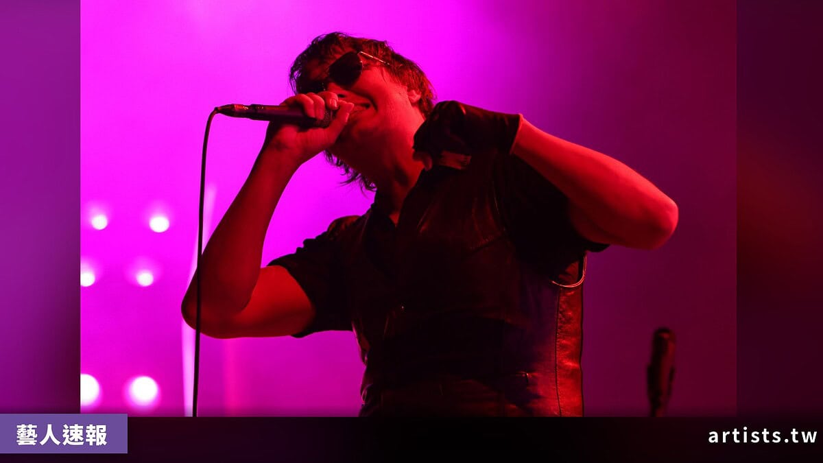 The Strokes 首演新曲〈Dine N’Dash〉，Red Rocks 兩夜展開《Reality Awaits》巡演