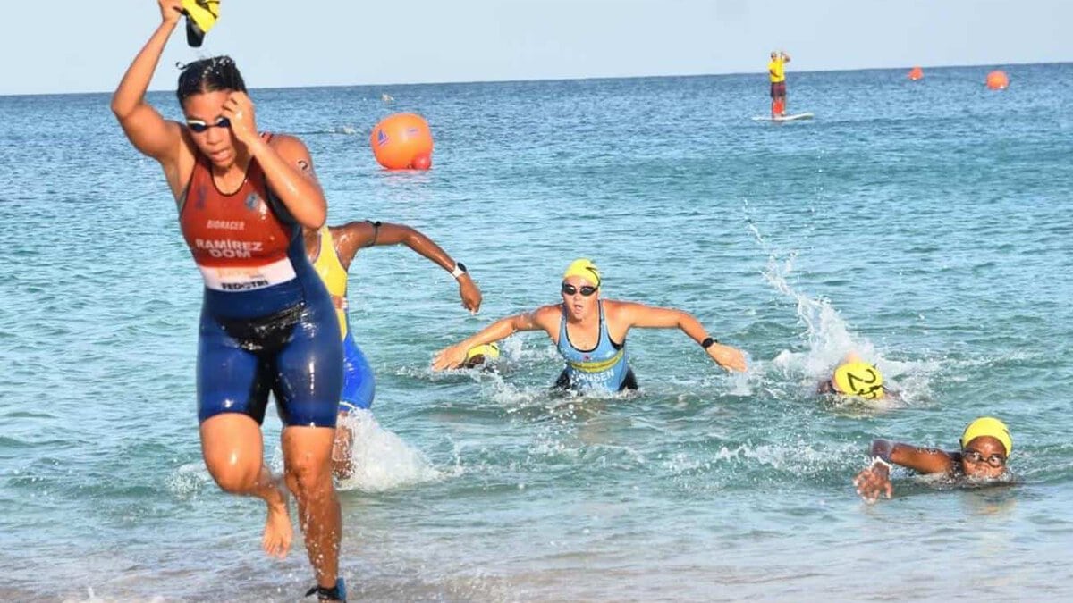 Open water swimmers in Barbados