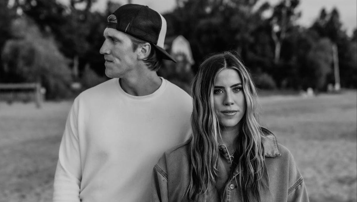 Toronto’s The Reklaws release Outliving (For Mom) EP ahead of the ‘Yee-Haw Fun Raiser’ at RendezViews