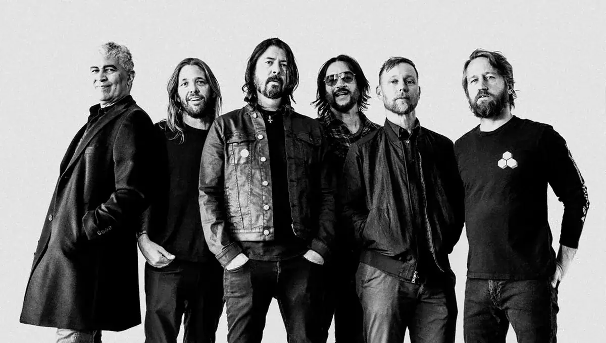 Foo Fighters : héritiers du grunge et monstres de scène, évolution stylistique et expérimentations