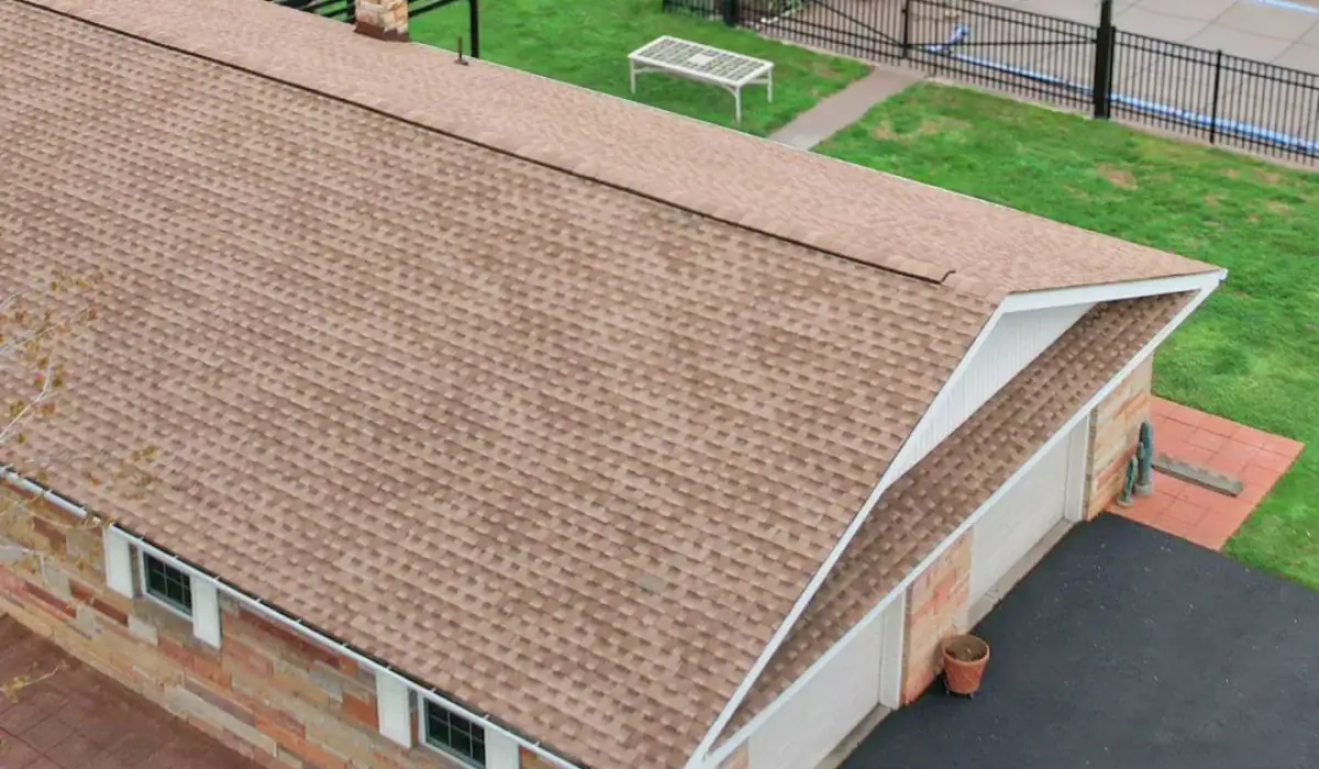 Roofing services in Gallipolis, OH by Maycon Construction &ndash; repairs, installations, and inspections.
