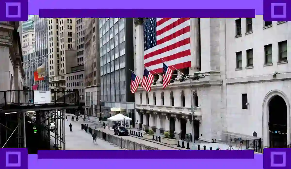 US Govt and Wall Street on Alert