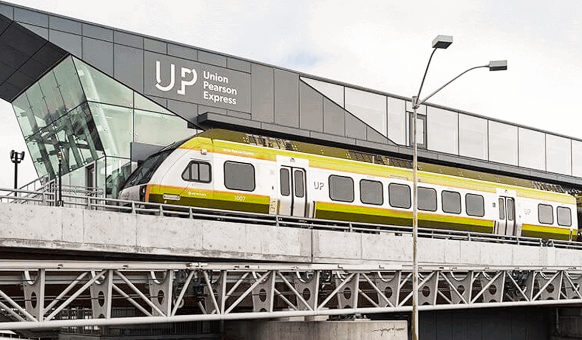 Metrolinx offers Free UP Express Travel for Veterans and CAF Members Year-Round