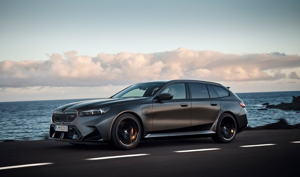 BMW takes over 600 Level at 2025 Canadian International AutoShow 