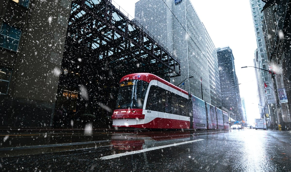 Lake Shore streetcar service has resumed, TTC completes streetcar power network repairs at King and Spadina