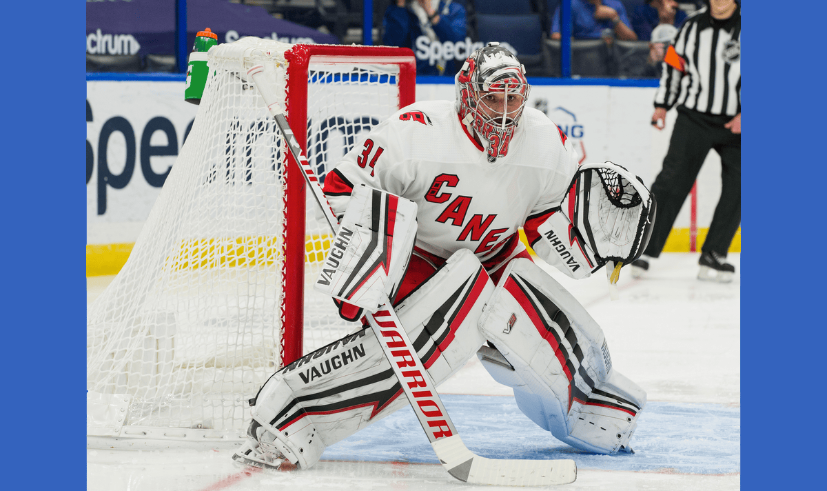 Toronto Maple Leafs sign Canes’ free agent goaltender Petr Mrázek to 3 year deal