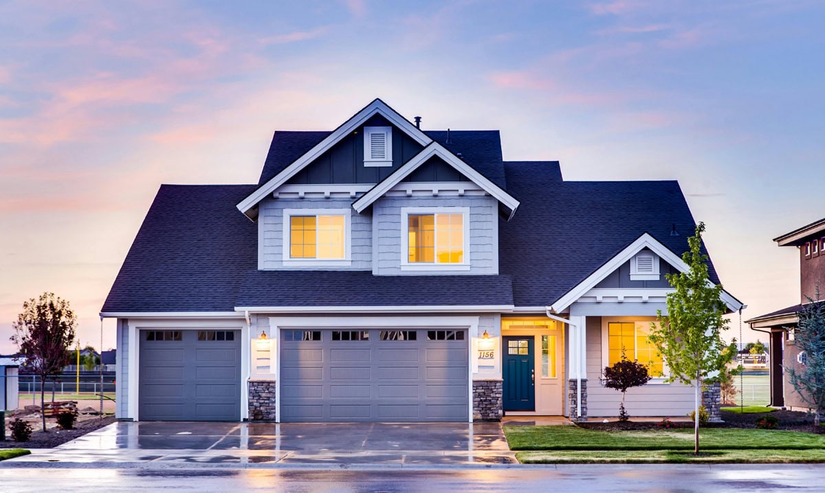 How to Perfectly Match Your Garage and Front Door for Maximum Curb Appeal