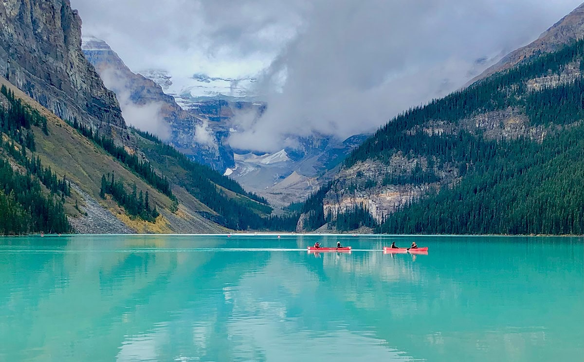 Travelling Around Canada: Tips and Top Destinations to Explore
