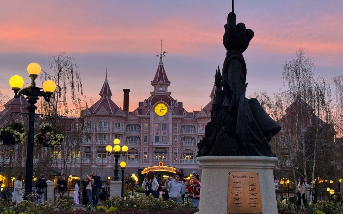 Andare in auto a Disneyland Paris: ne vale la pena?