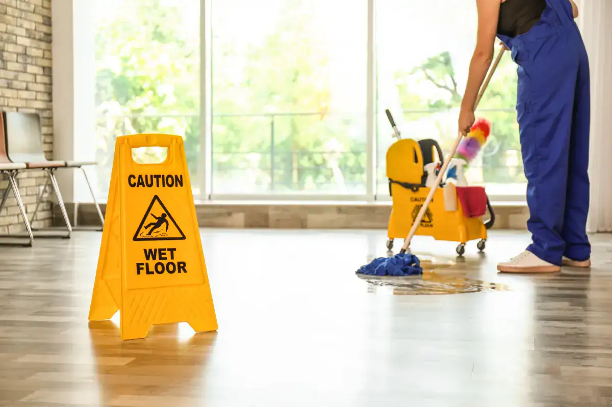 commercial cleaning near metro detroit
