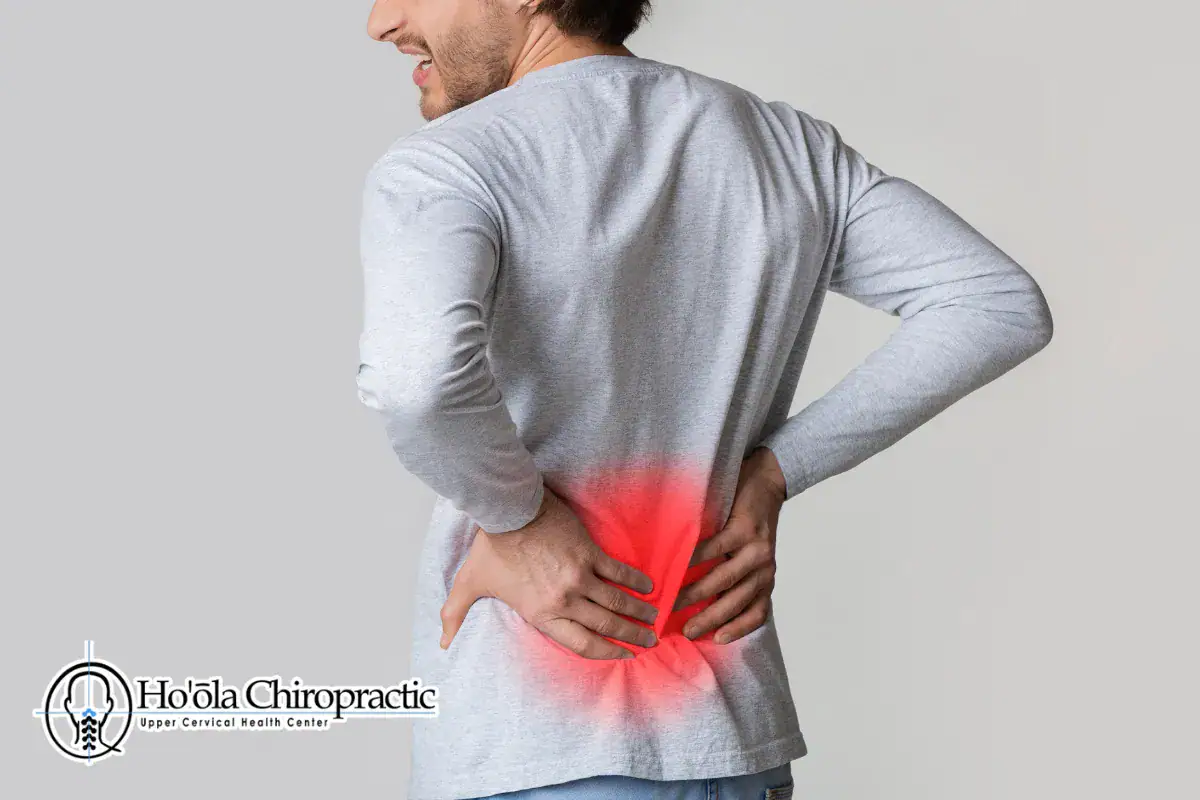 When to Call a Honolulu Back Pain Chiropractor After Lifting Too Much
