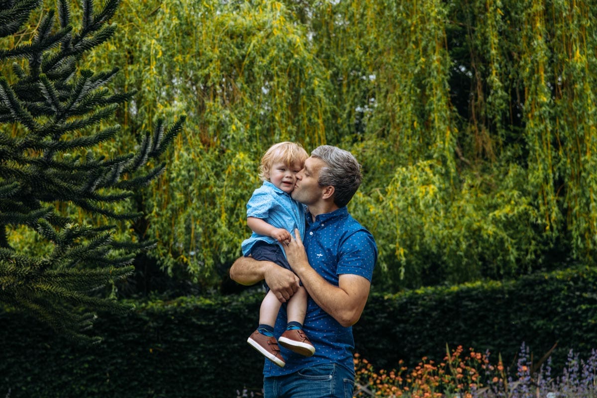 Family Photoshoot with mum dad and kids at walkden gardens