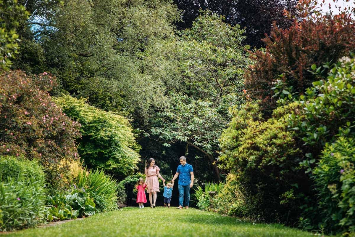 Family Photoshoot with mum dad and kids at walkden gardens