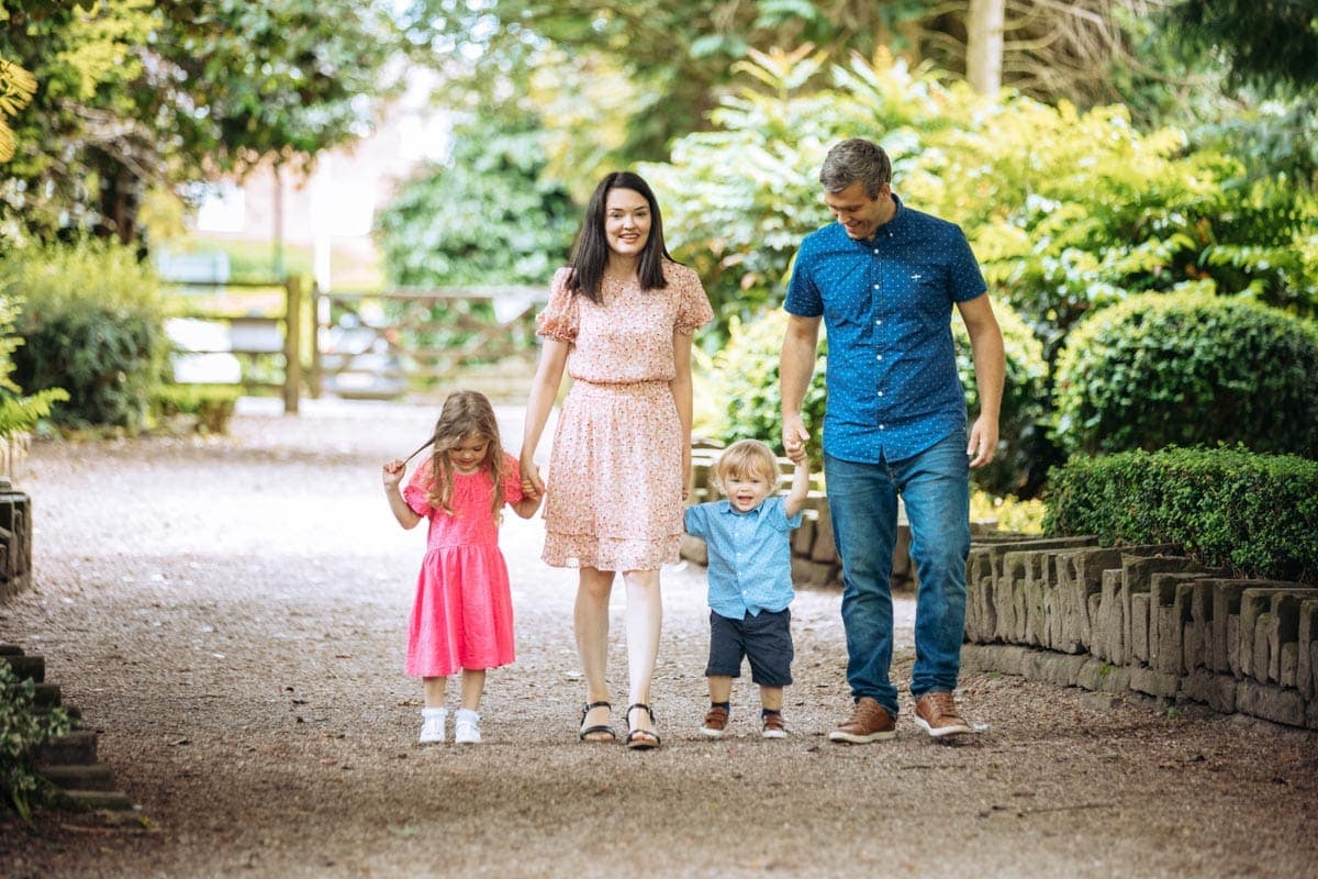Family Photoshoot with mum dad and kids at walkden gardens