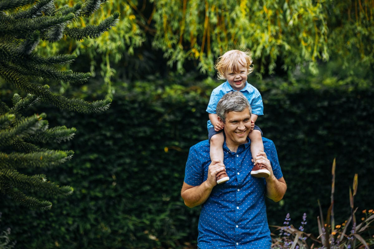 Family Photoshoot with mum dad and kids at walkden gardens