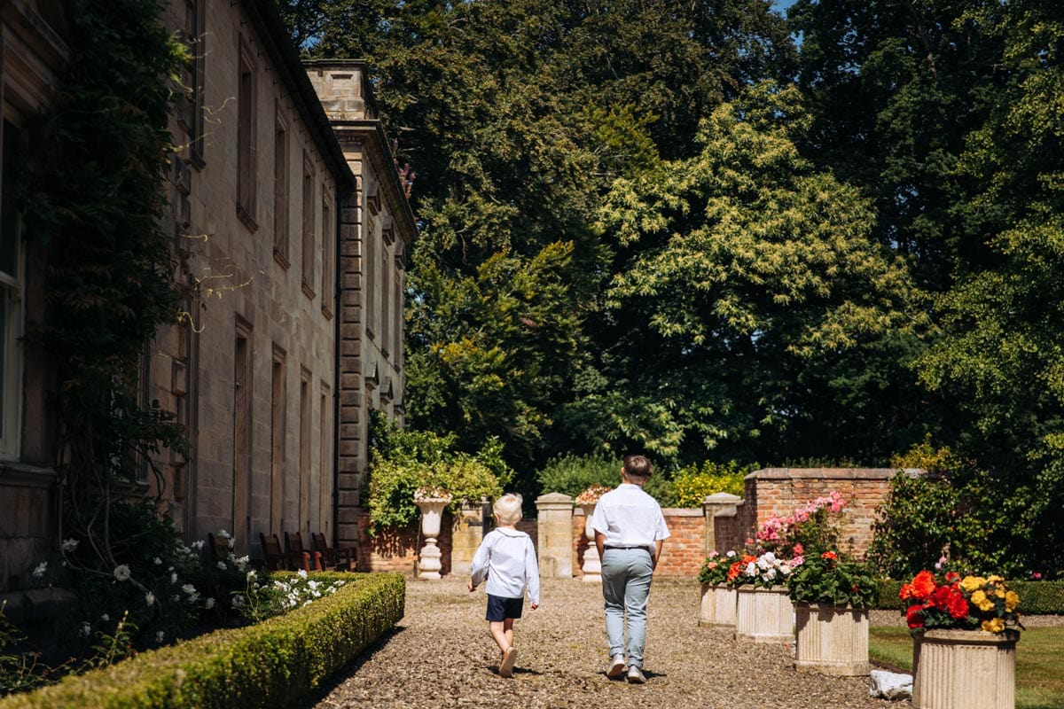 eshott hall summer wedding