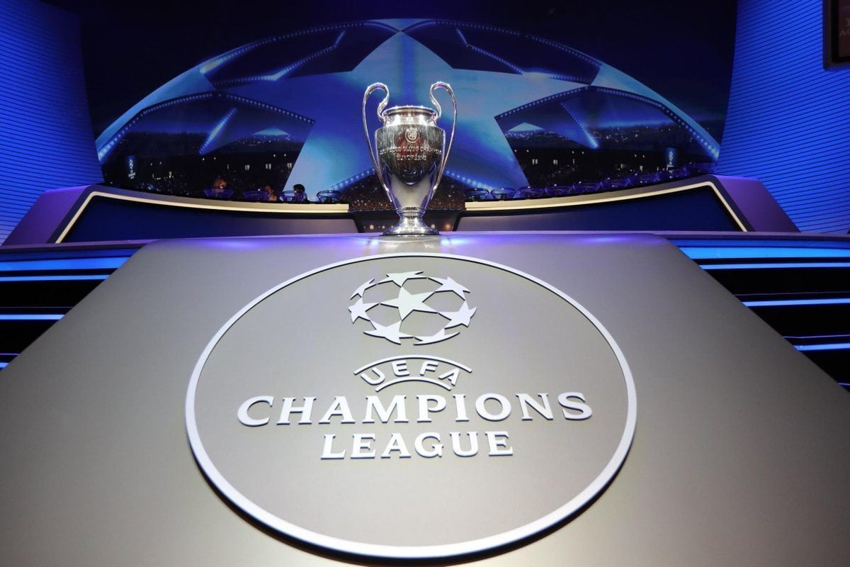 Champions League Reviews Man City & Lyon go through