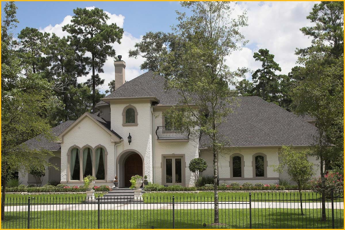 Wire Wiz Electrician Services | Programmable Lighting Control Systems Blog | Featured
