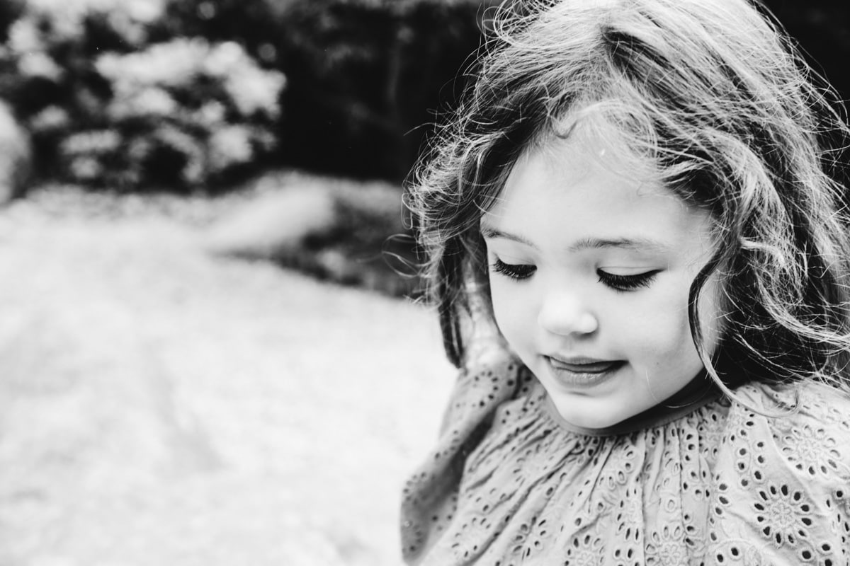 Family Photoshoot with mum dad and kids at walkden gardens