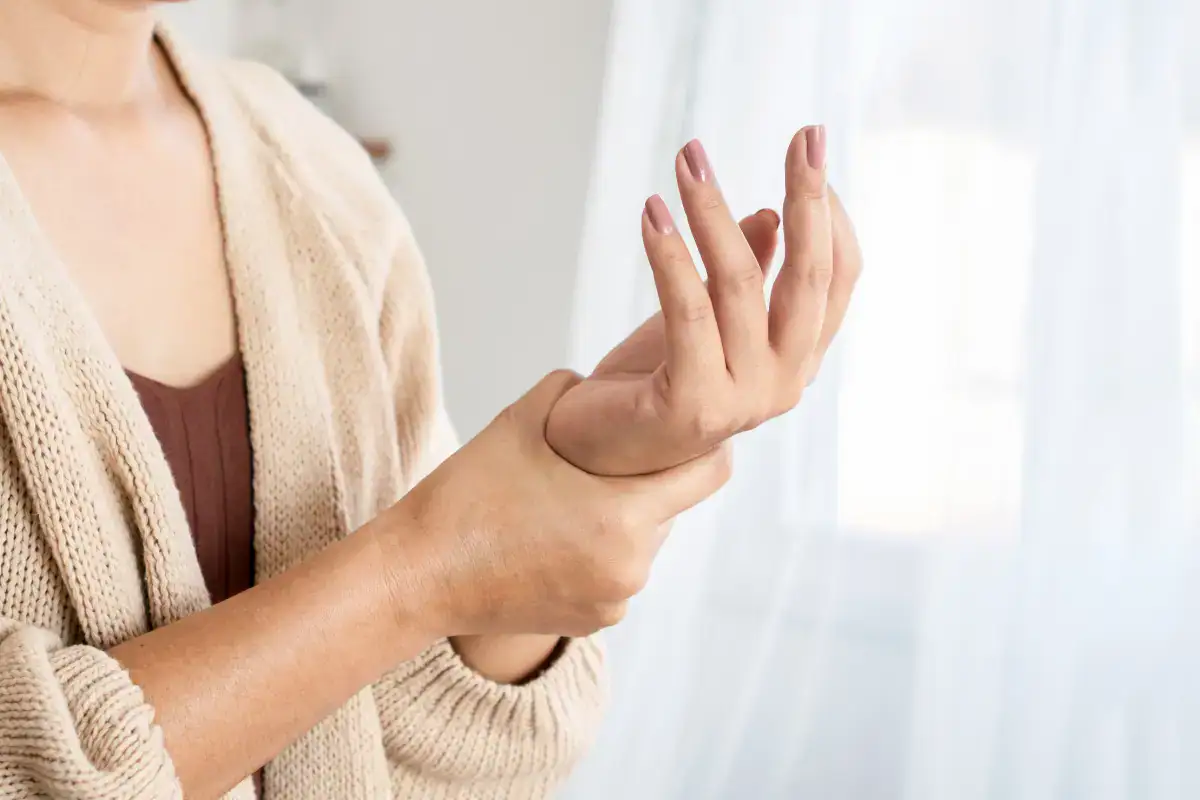 Common types of hand injuries and their treatment options