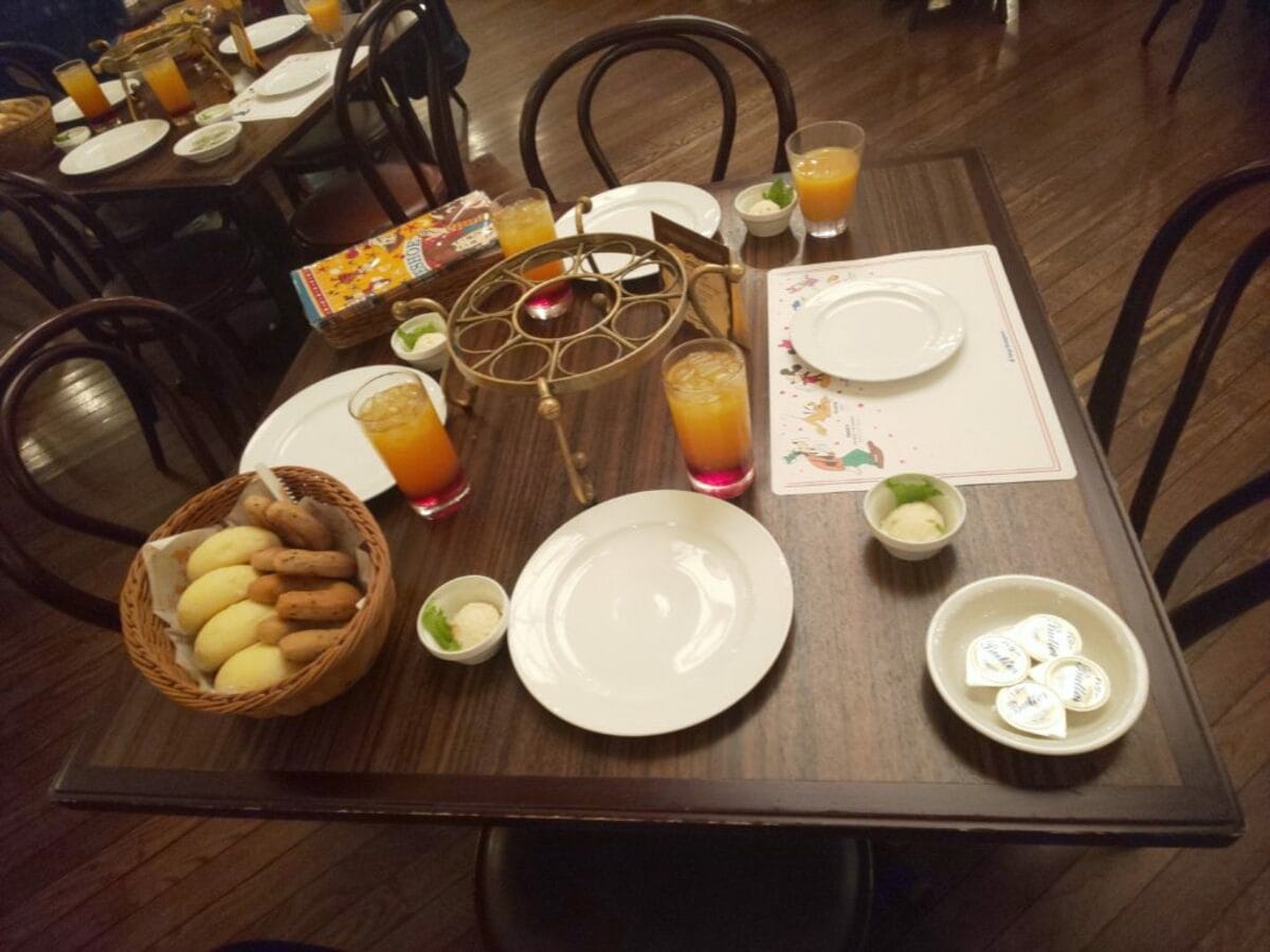 開始時のテーブルセット