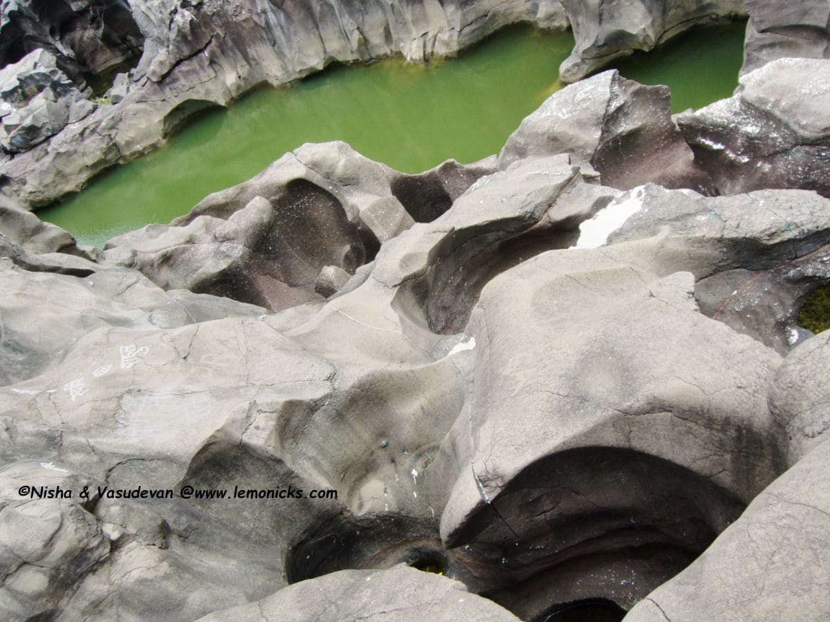 Takali Hazi Potholes Nighoj potholes @www.lemonicks.com