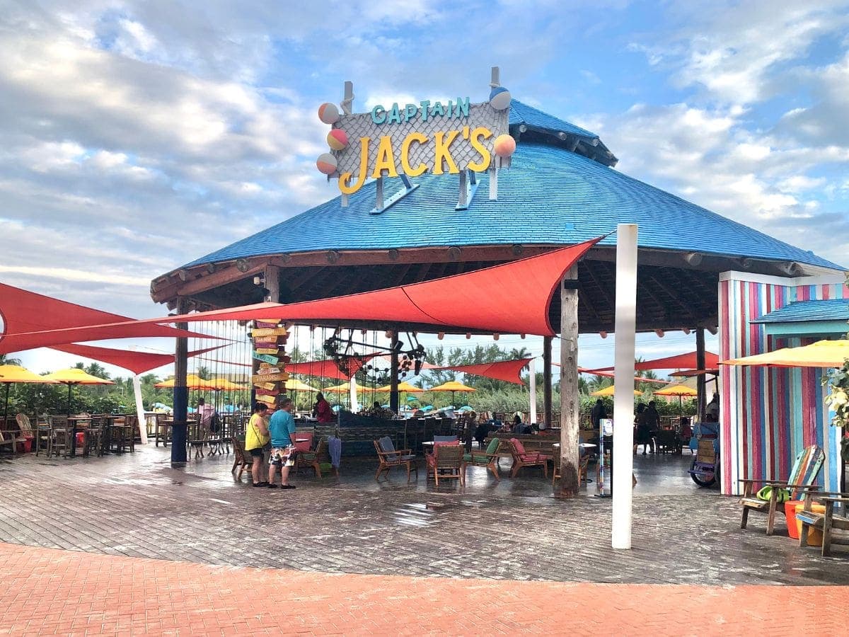 outdoor restaurant