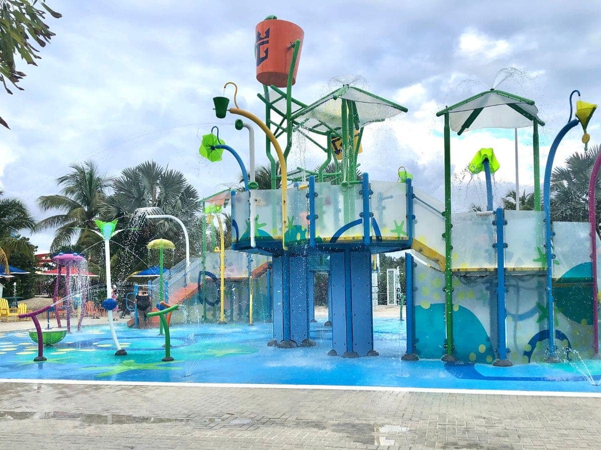 water play area on CocoCay