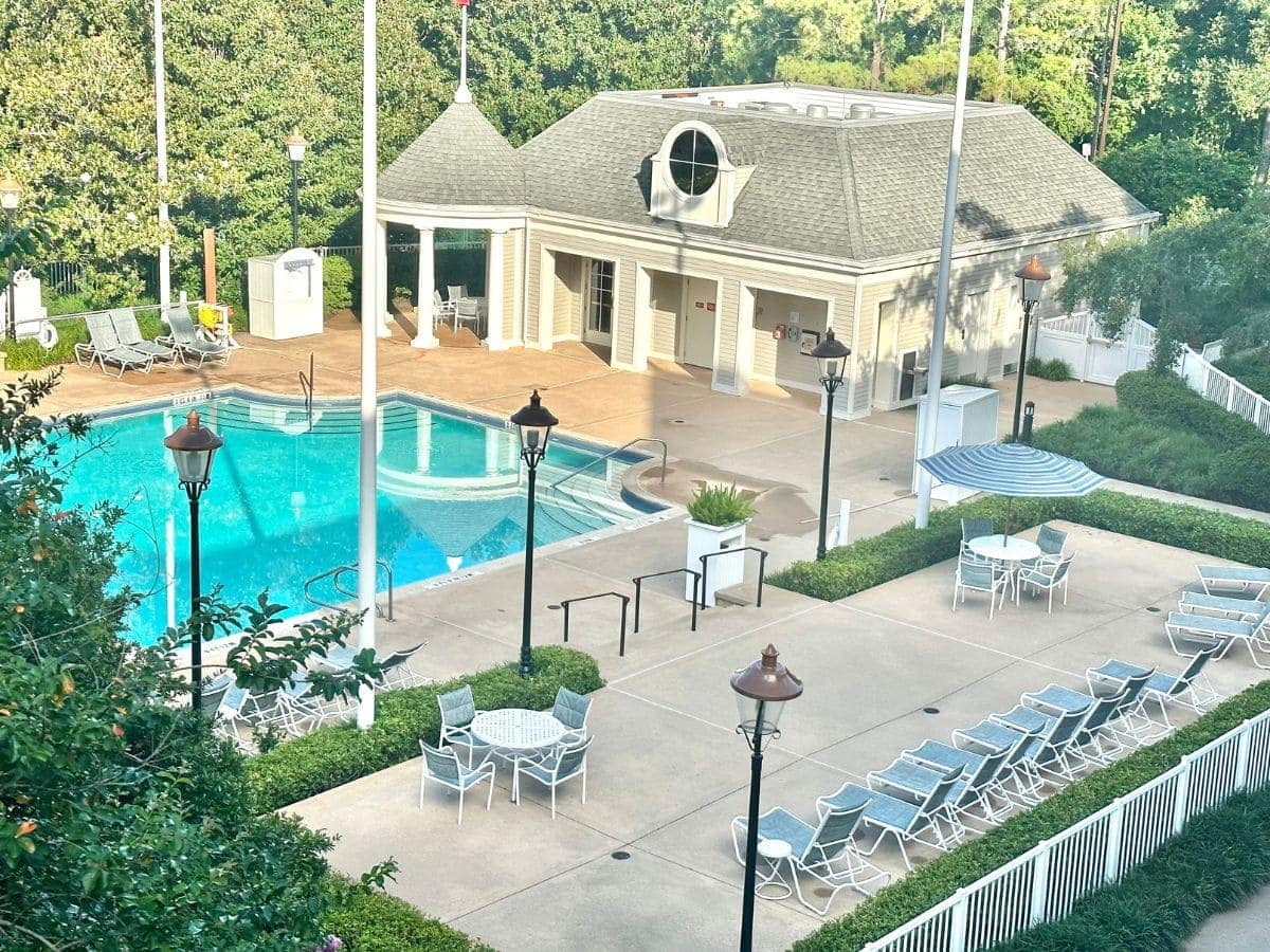 empty pool and clubhouse at Yacht Club