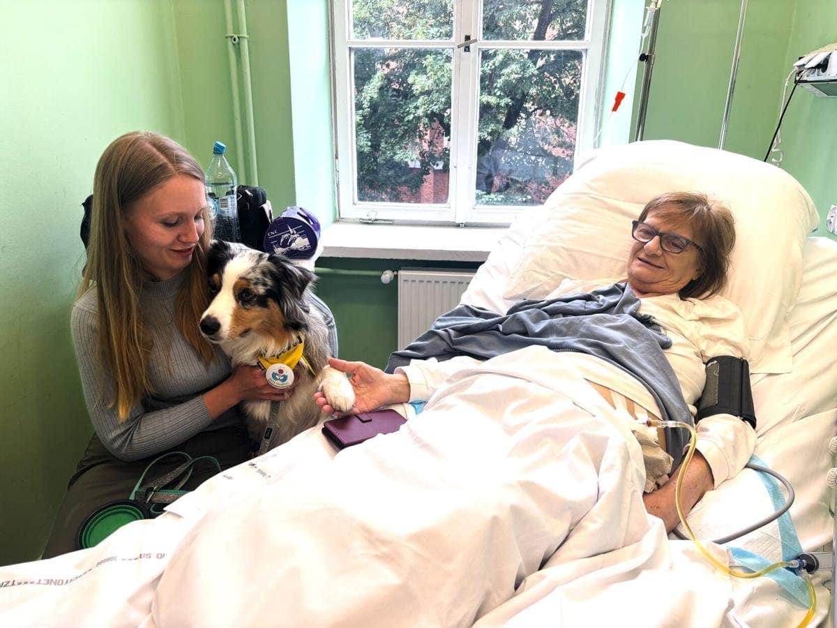 Cancer Patient’s Beloved Dog Sparks Movement to Allow Pets in Hospice Wards Across Poland