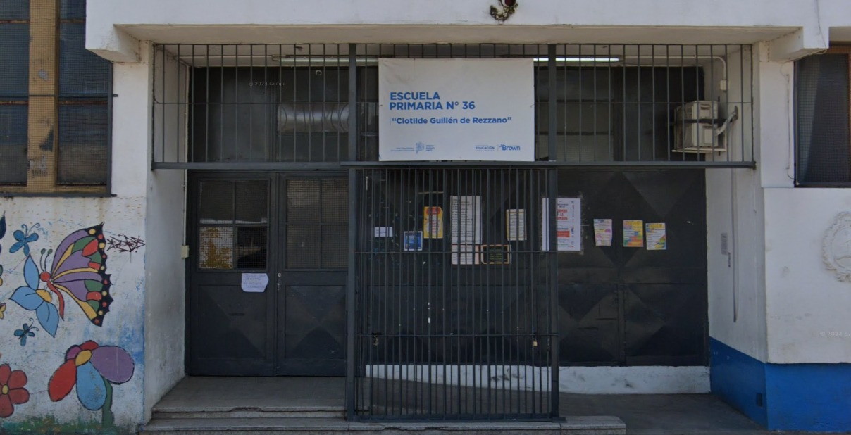En este momento estás viendo Docentes de Almirante Brown van al paro tras la agresión a un maestro