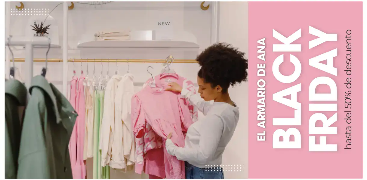 Emprendedora trabajando en su taller de moda vintage, diseño y costura sostenible para El Armario de Julia