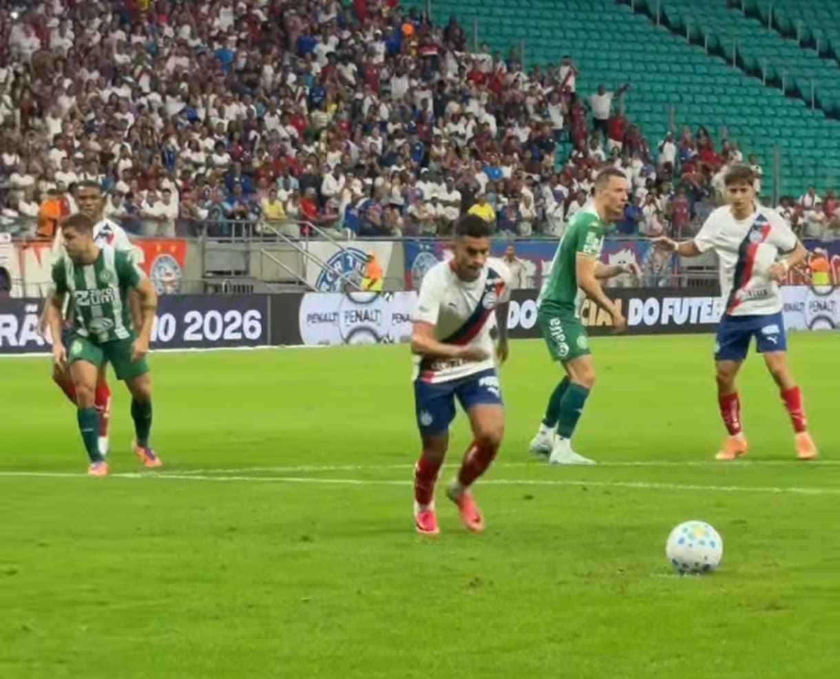 Bahia vence a Chapecoense e segue no G-6 do Brasileirão