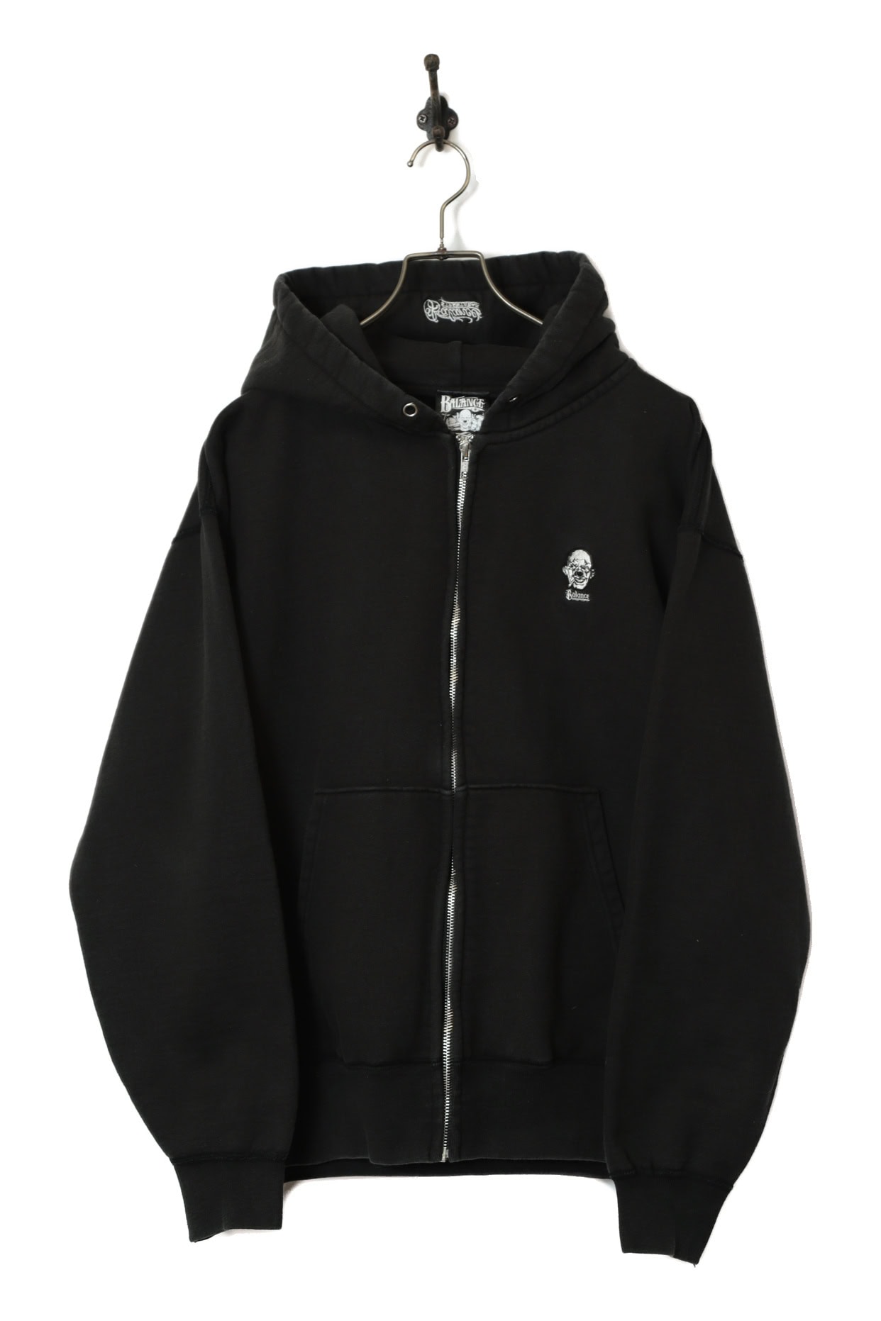 USED PRINTED ZIP UP SWEAT SHIRT/XL
