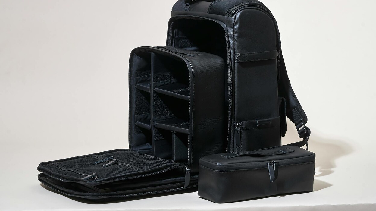 black organizer bag set