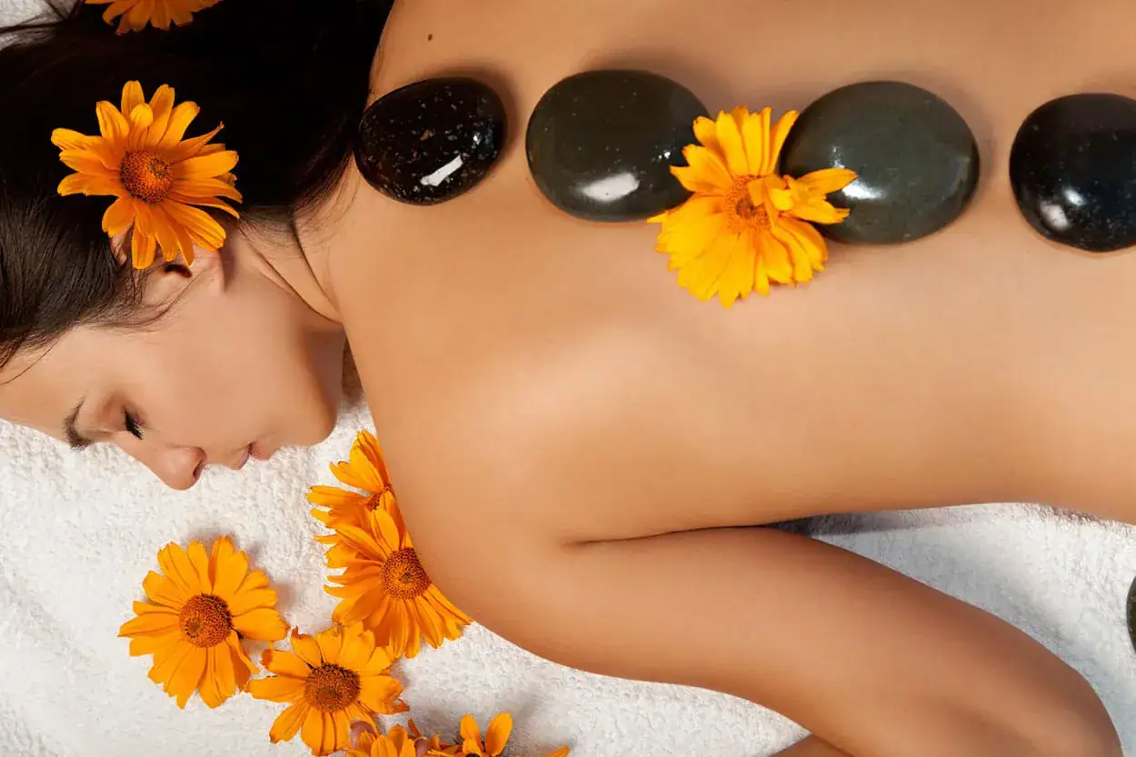 stone therapy massage