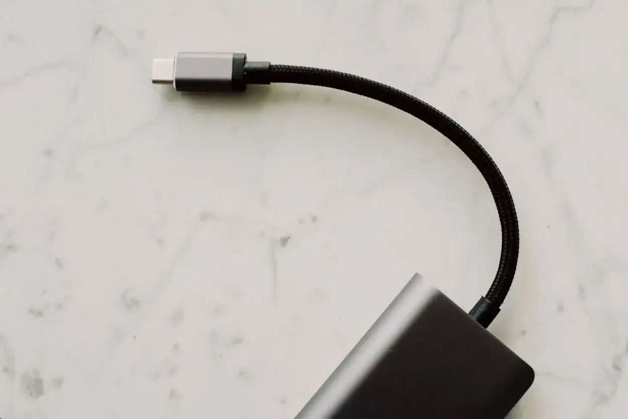 כבל usb c to usb a מחבר סמארטפון למטען