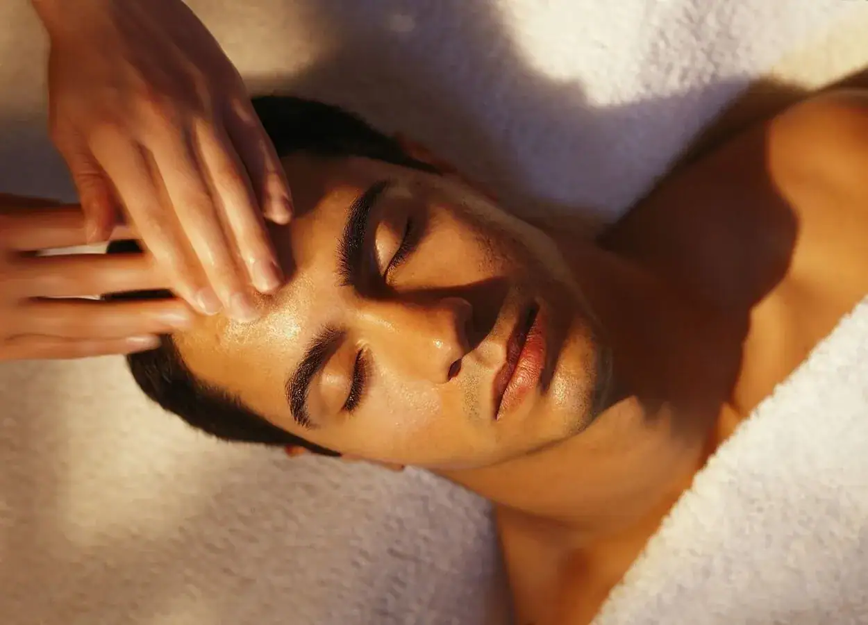Maintaining professionalism as a massage therapist