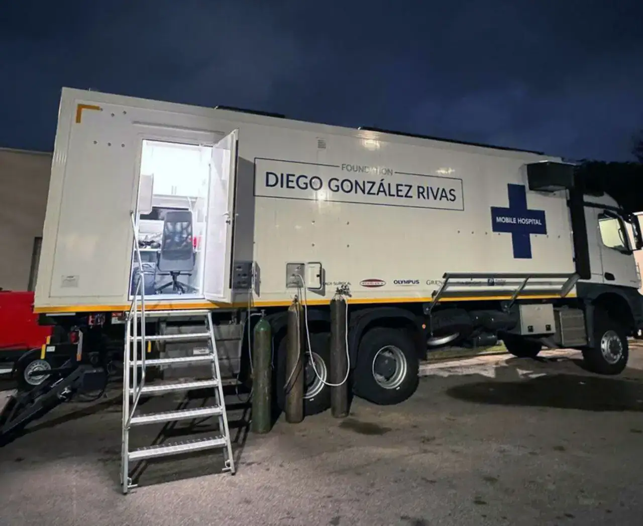The Diego Gonzalez Rivas Foundation is already saving lives thanks to its mobile operating room, and ETKHO is actively participating in this mission