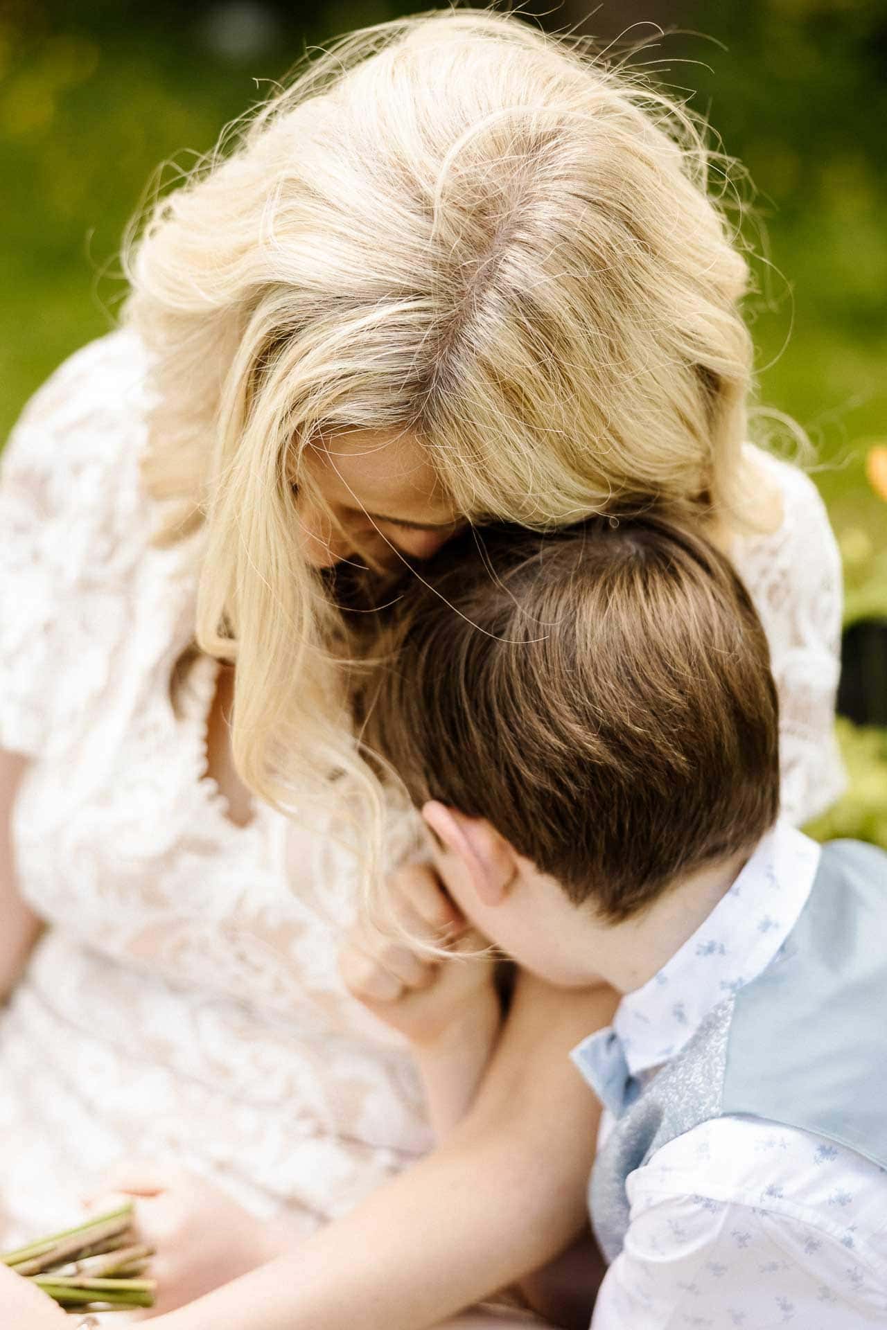 roe green worsley family photographer for mini family photoshoot sessions