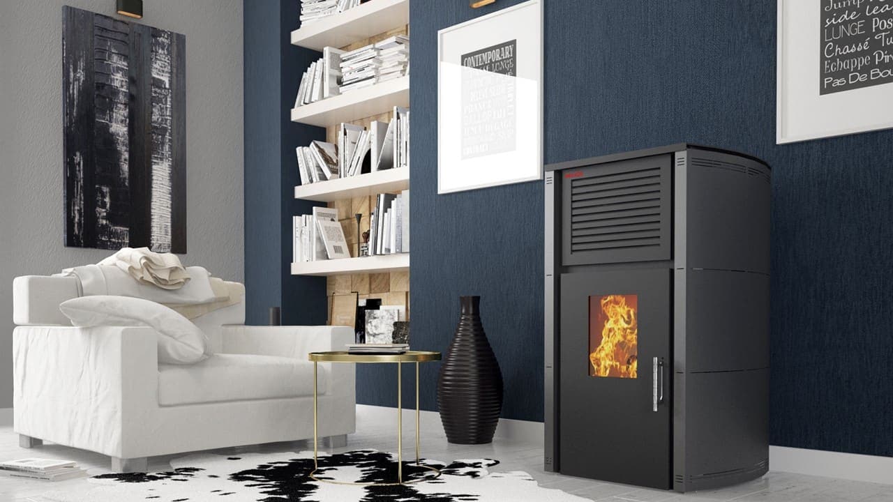 Scopri di più sull'articolo Esperto in 1 minuto: perché scegliere la termostufa Policombustibile Double
