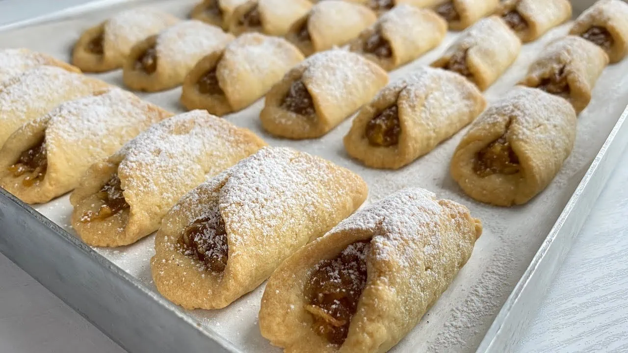 Bayatlamayan Elmalı Kurabiye Tarifi