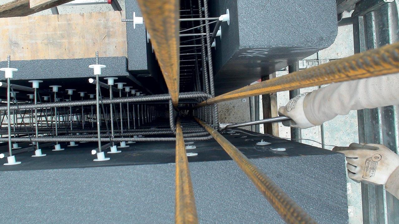Nodo d'angolo semiaperto
